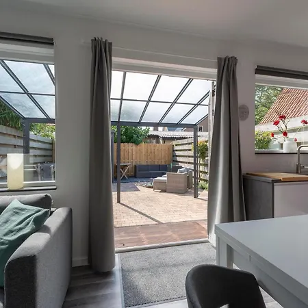 Beautiful With Garden Holiday home *