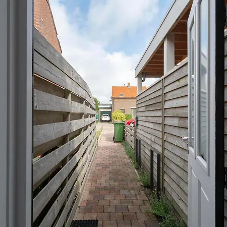 Stuijvezandeweg 7z For 2 Guests Near Centre *